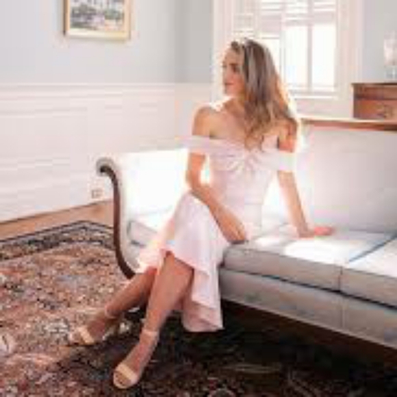 Gal Meets Glam Tyler Off the Shoulder Dress Blush Pink SZ 14 - Picture 8 of 8